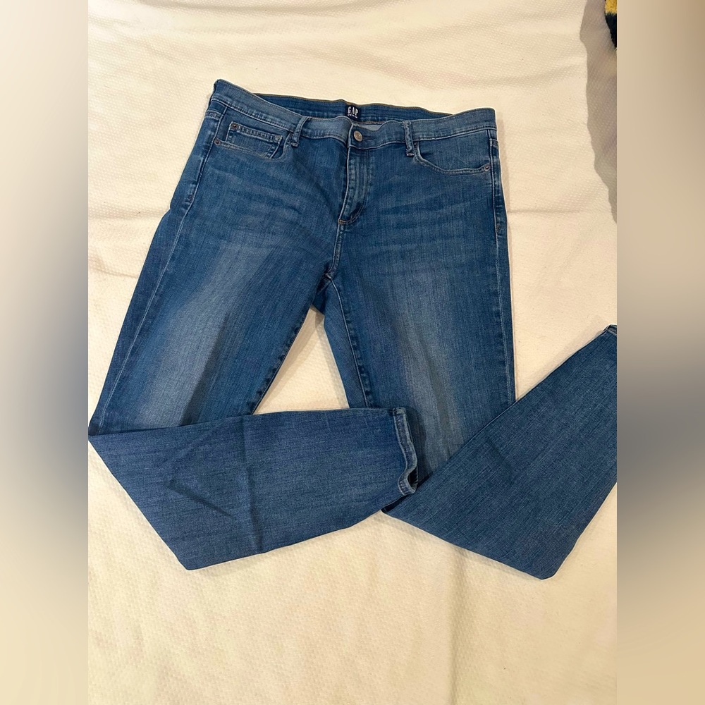 GAP Skinny Jeans